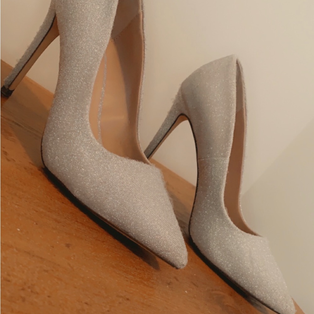 Womens Call It Spring Agrirewiel Pointed Toe Dress Pumps, Silver